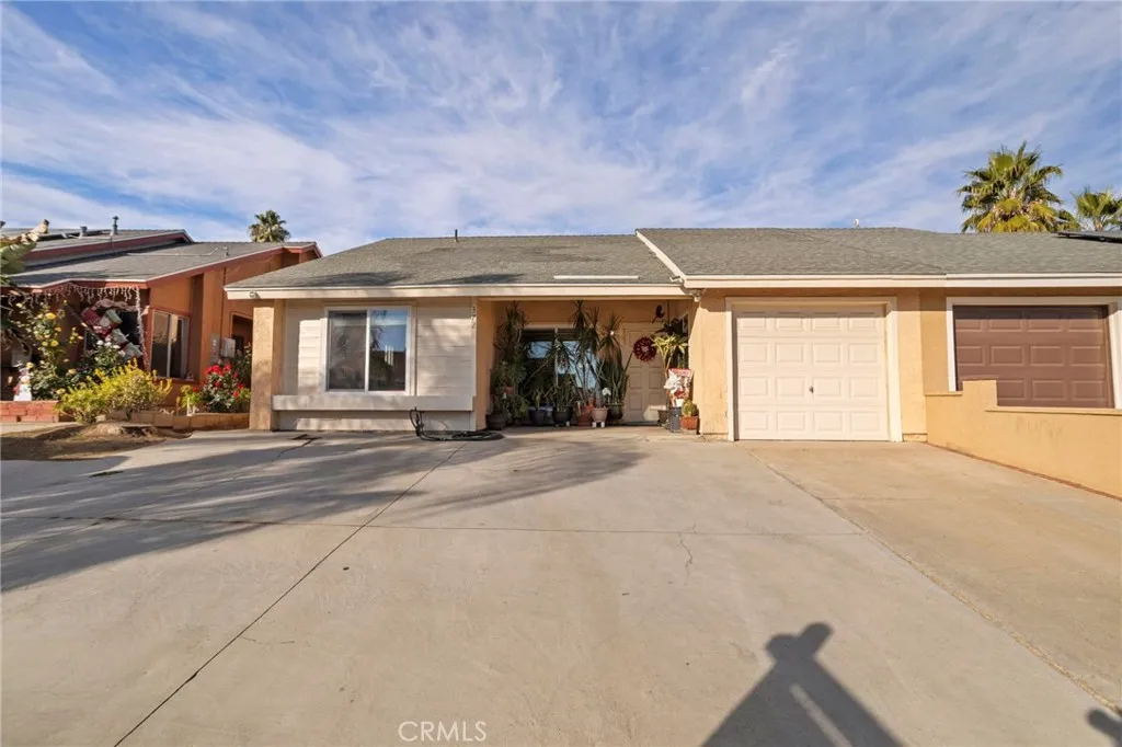 Additional image 2 of 372 Red Cedar Pl, Perris, CA 92570