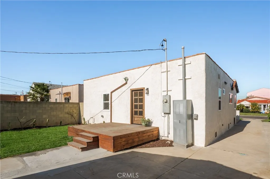Additional image 100 of 2014 W 84th Street, Los Angeles, CA 90047