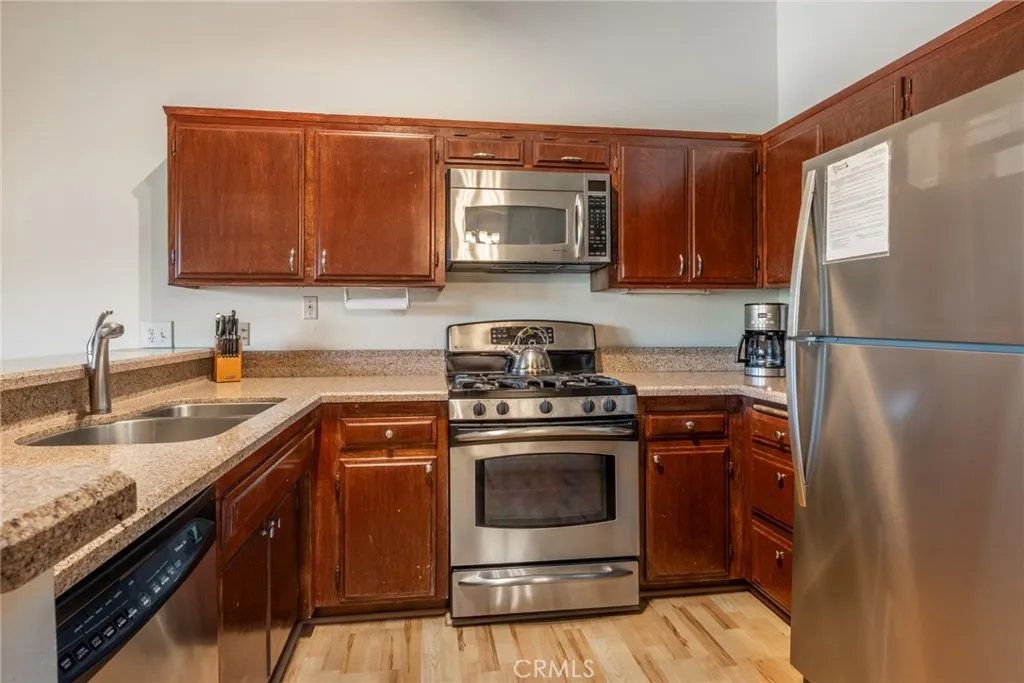 Additional image 10 of 221 Canyon Blvd Unit 206, Mammoth Lakes, CA 93546