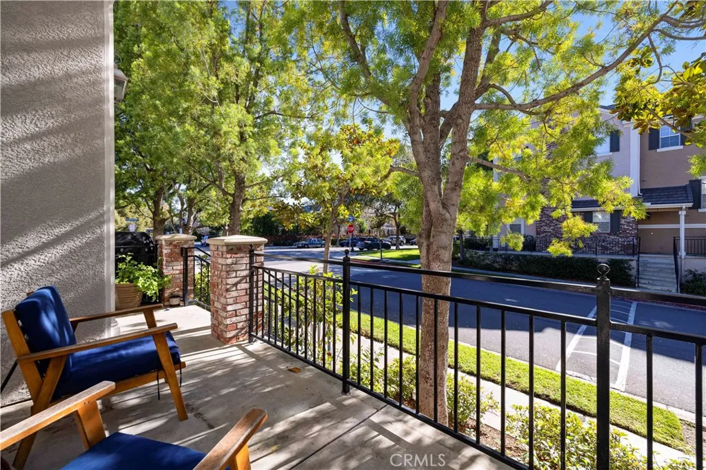 Additional image 117 of 23402 Brookdale Lane Unit 56, Valencia, CA 91355