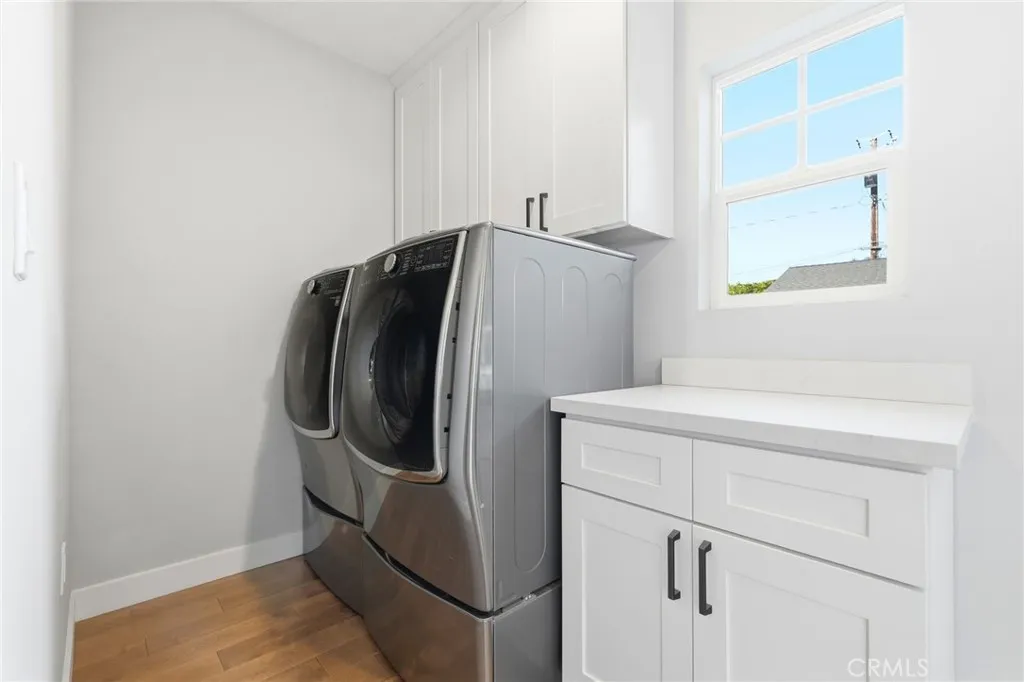 Additional image 17 of 2311 W Clark Avenue, Burbank, CA 91506