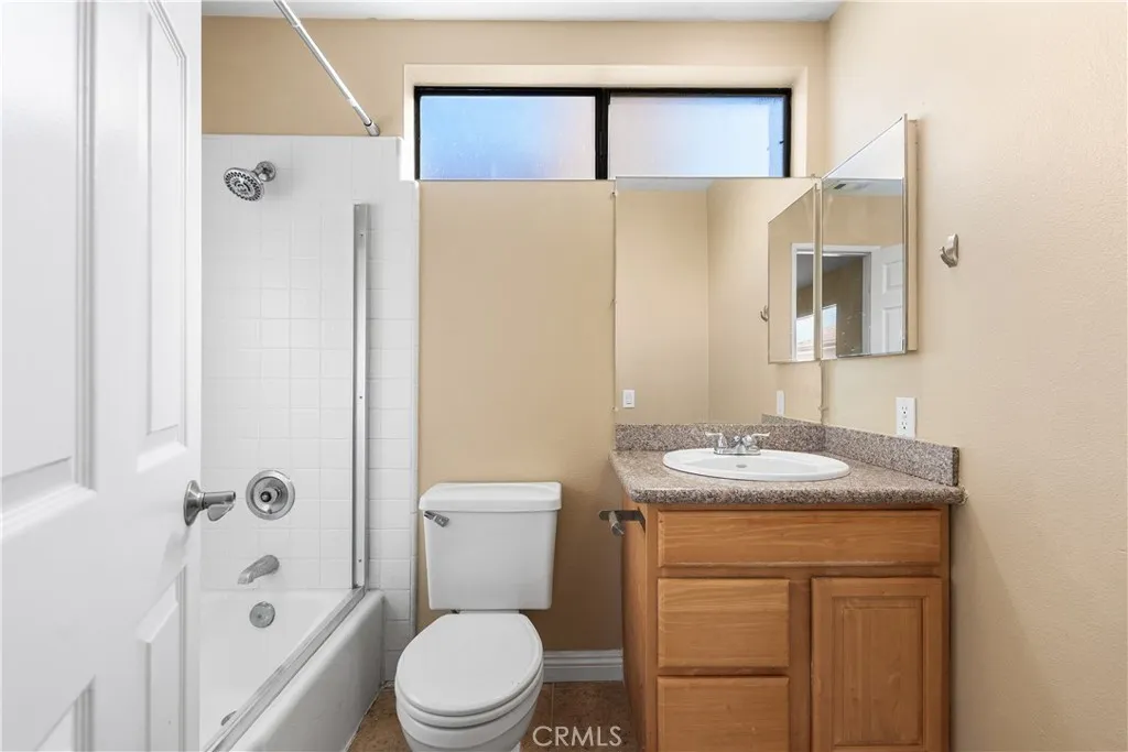 Additional image 81 of 21054 Parthenia Unit 11, Canoga Park, CA 91304