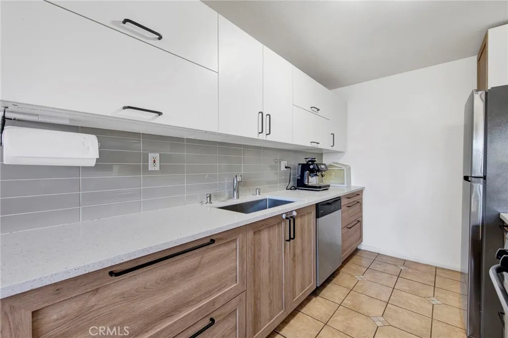 Additional image 28 of 2468 Mohawk St Unit 105, Pasadena, CA 91107