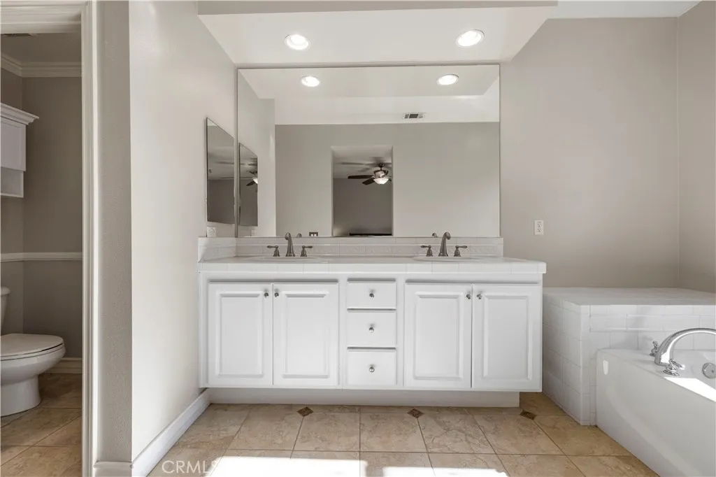 Additional image 34 of 23402 Brookdale Lane Unit 56, Valencia, CA 91355