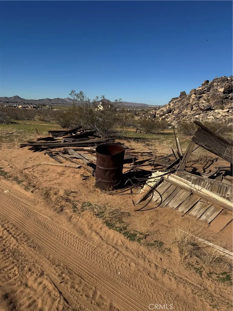 Additional image 58 of 14423 Lynn Rd, Apple Valley, CA 92307