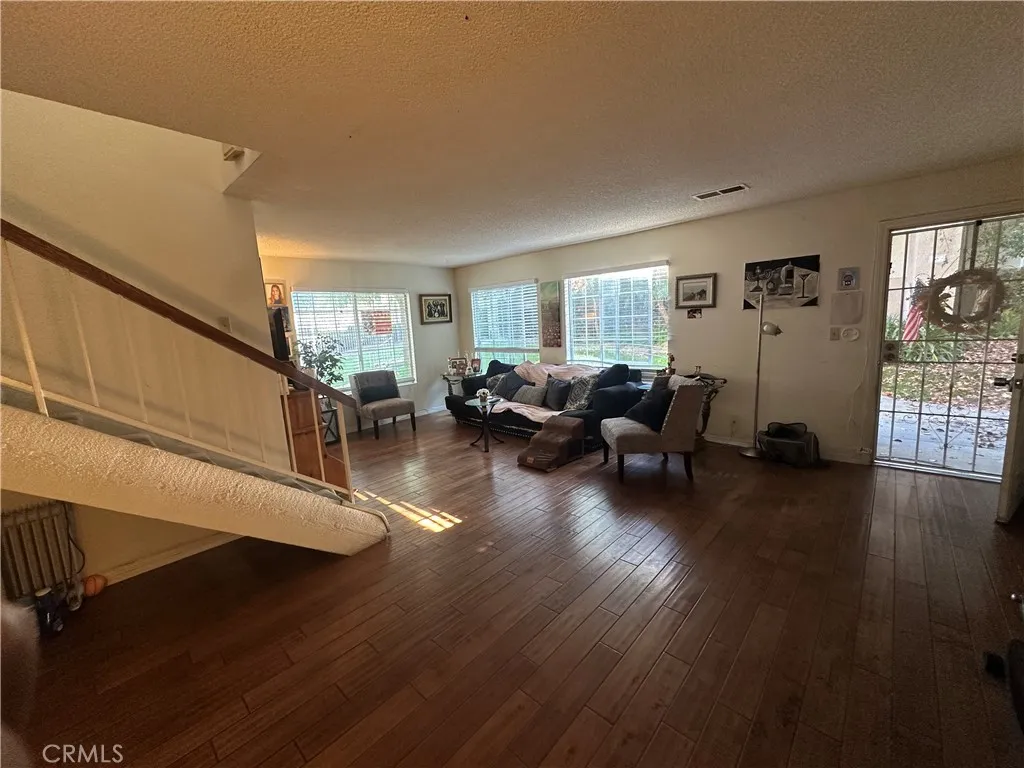 Additional image 6 of 6561 Vanalden Ave Unit 5, Reseda, CA 91335