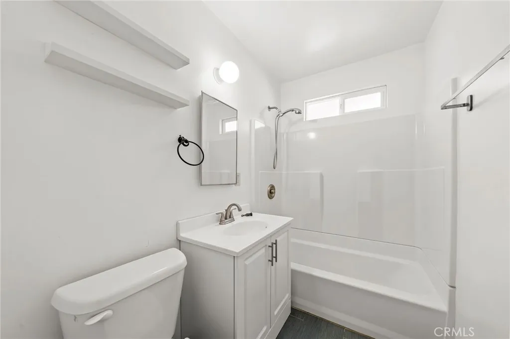 Additional image 57 of 20644 Sherman Way, Winnetka, CA 91306