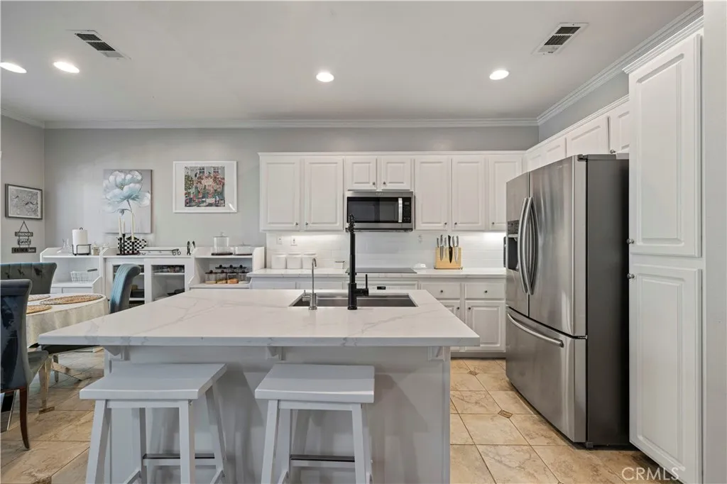 Additional image 88 of 23402 Brookdale Lane Unit 56, Valencia, CA 91355