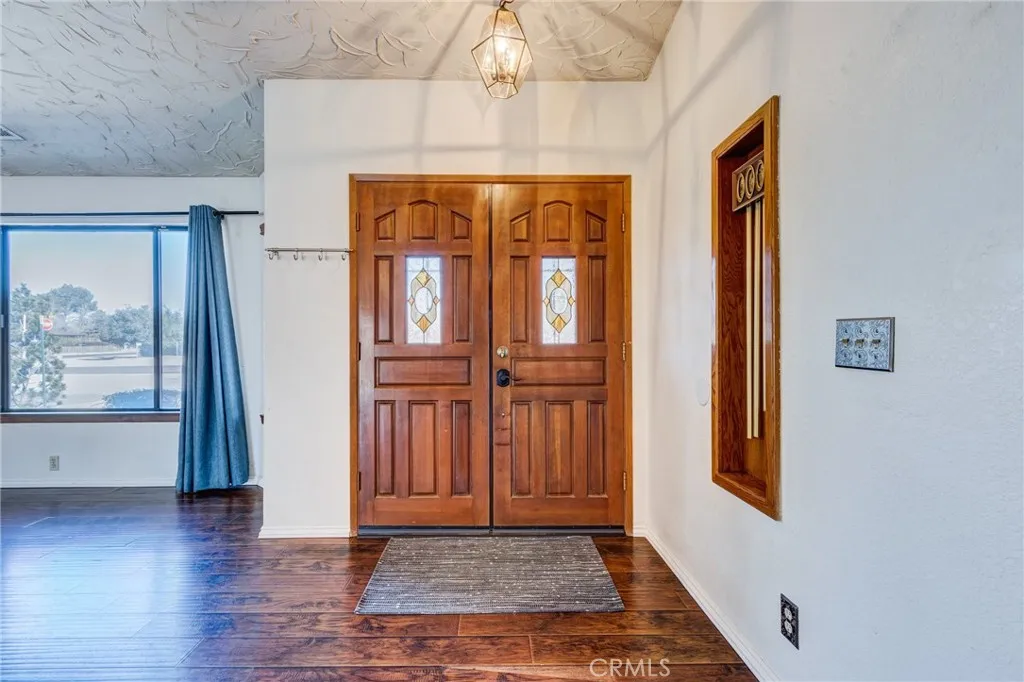 Additional image 9 of 14076 Wawona Road, Apple Valley, CA 92307