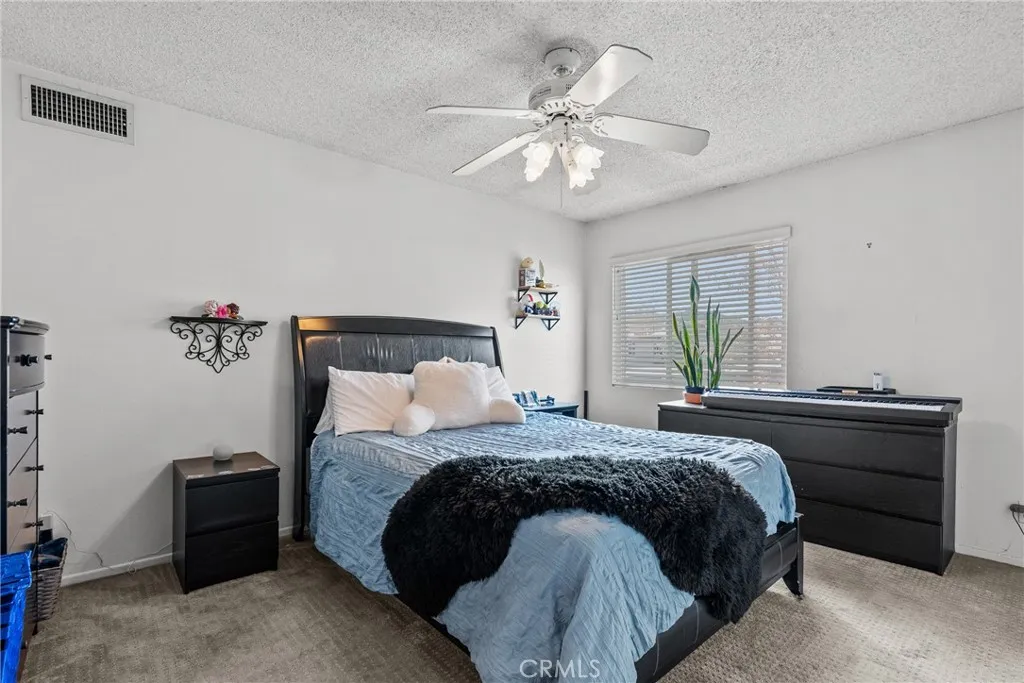 Additional image 29 of 25736 Player Drive Unit R4, Valencia, CA 91355