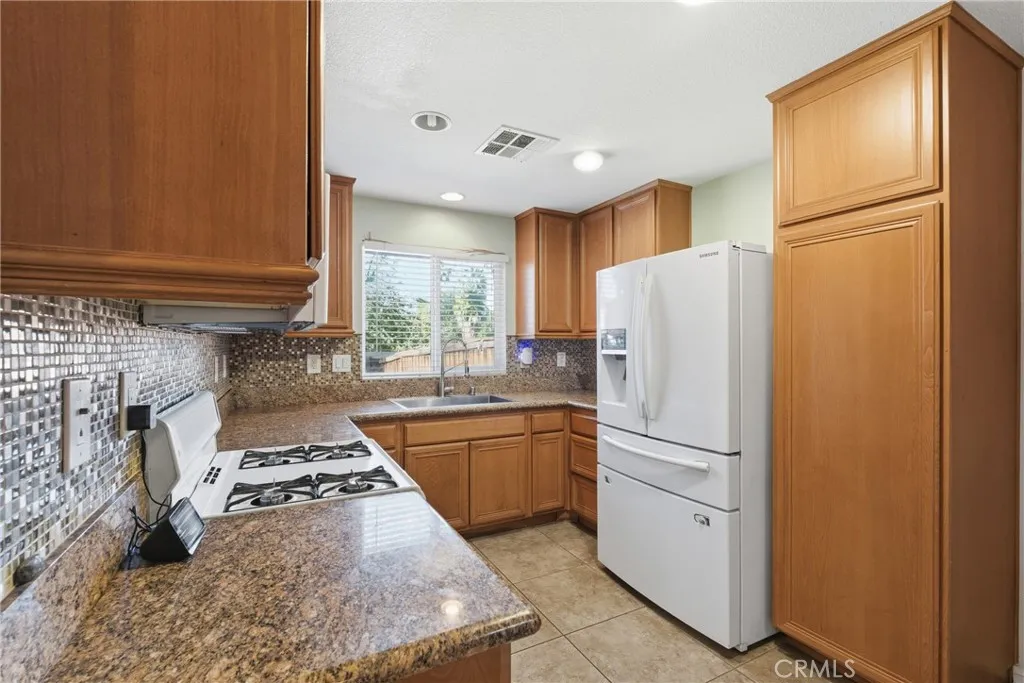 Additional image 54 of 22536 Canal Cir, Grand Terrace, CA 92313