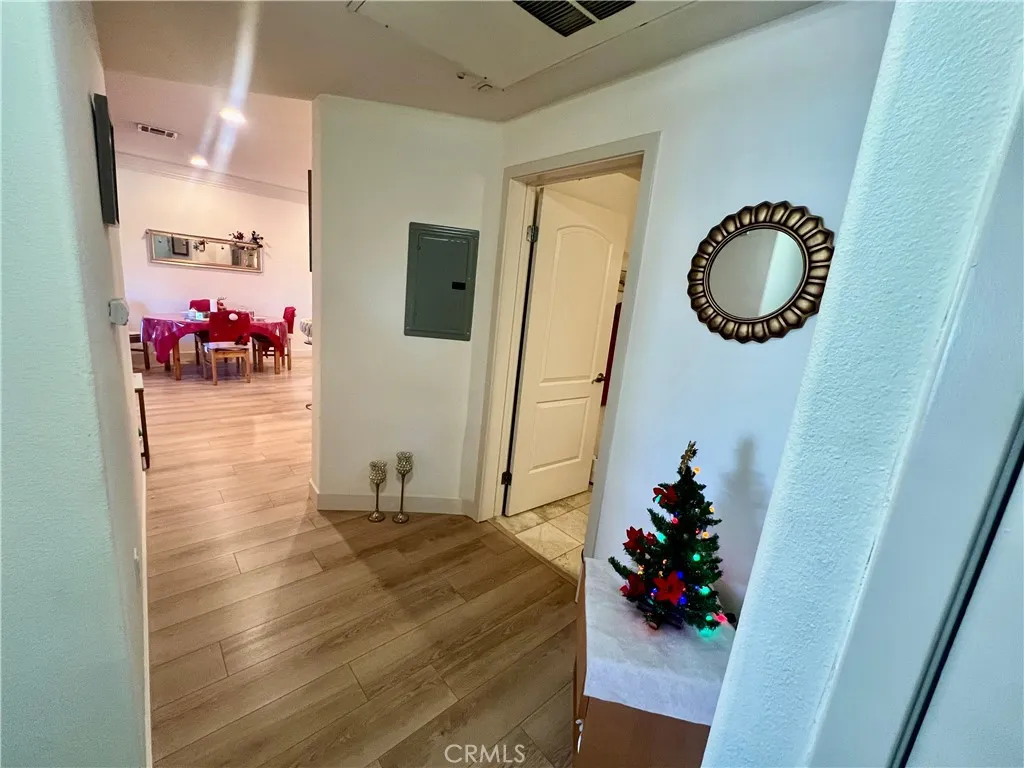 Additional image 9 of 1515 Grismer Avenue Unit 102, Burbank, CA 91504