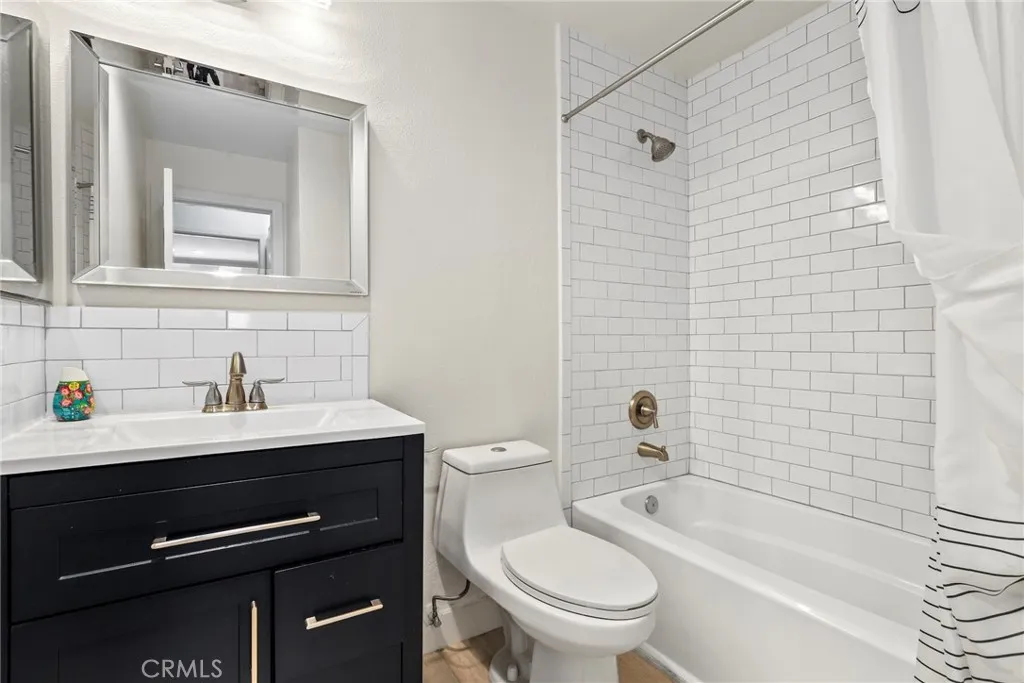 Additional image 34 of 21535 Erwin Street Unit 131, Woodland Hills, CA 91367