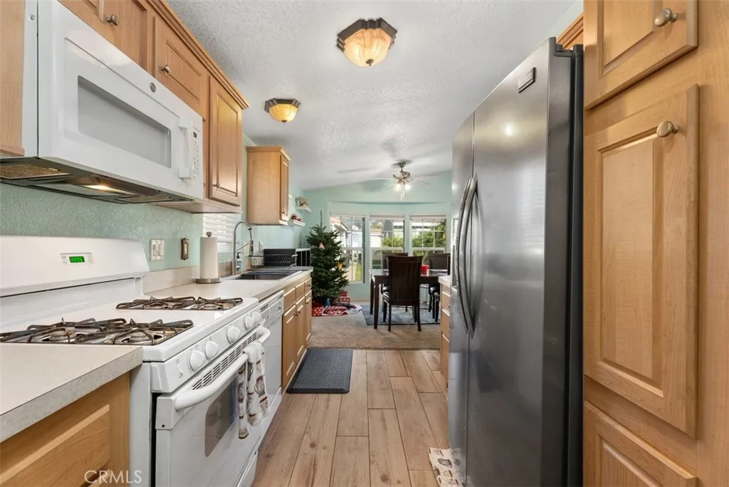 Additional image 59 of 5815 E La Palma Ave Unit 302, Anaheim, CA 92807