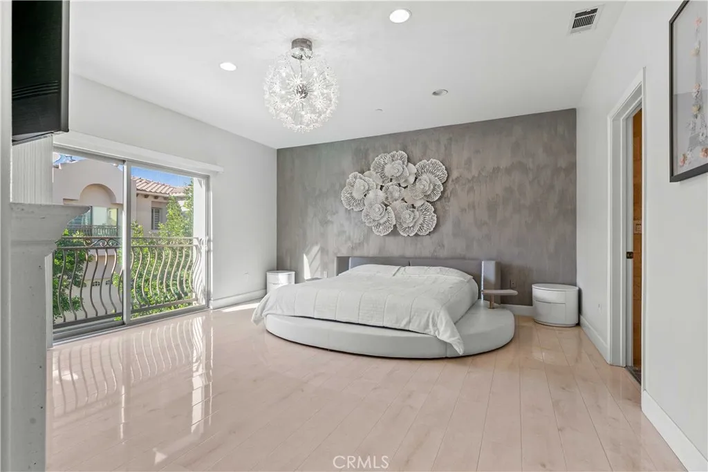 Additional image 118 of 6920 Valmont Unit 5, Tujunga, CA 91042