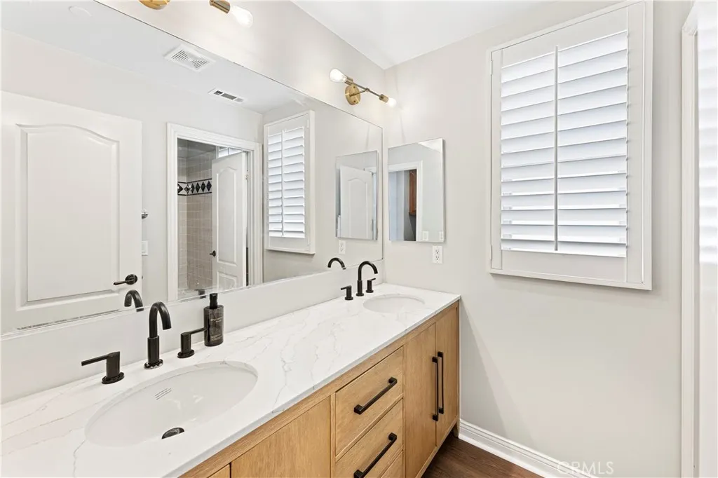 Additional image 110 of 54 Valley Terrace, Irvine, CA 92603