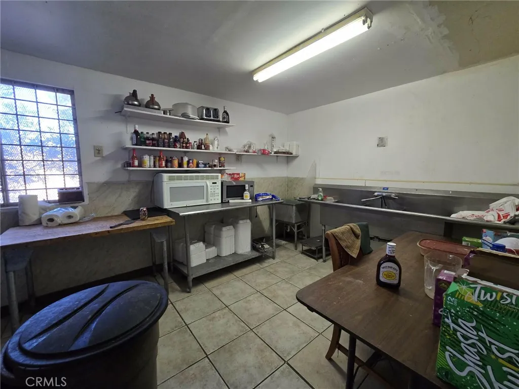 Additional image 18 of 1339 Riverside Dr, Barstow, CA 92311