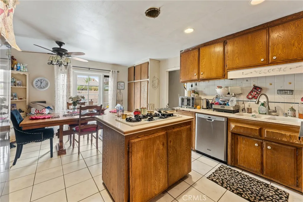 Additional image 16 of 16675 Spruce Circle, Fountain Valley, CA 92708