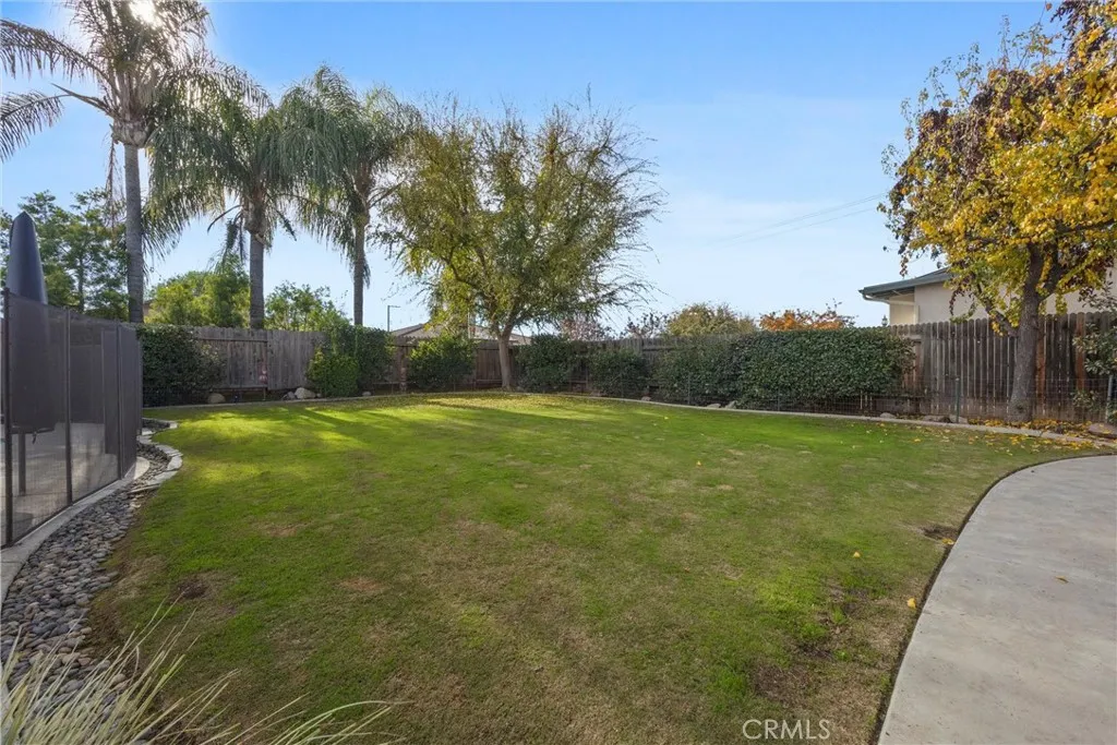 Additional image 127 of 12809 Trafalgar Square Dr, Bakersfield, CA 93312