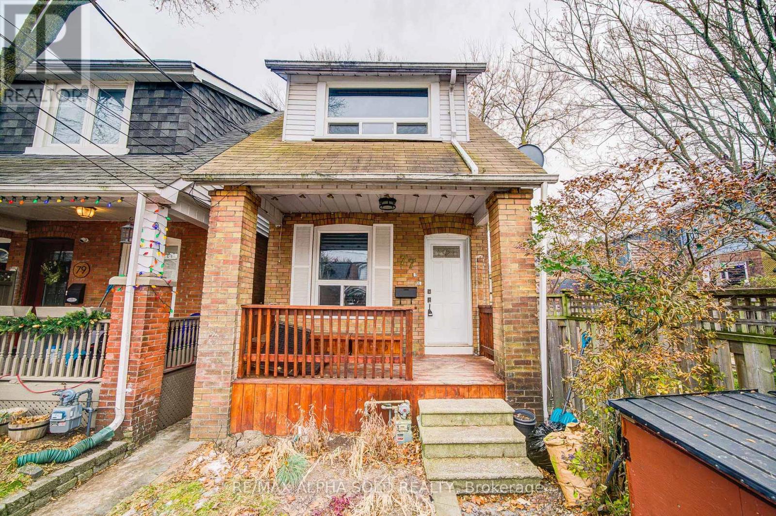 UPPER - 77 NEWMARKET AVENUE|Toronto (East End-Danforth), Ontario M4C1W1