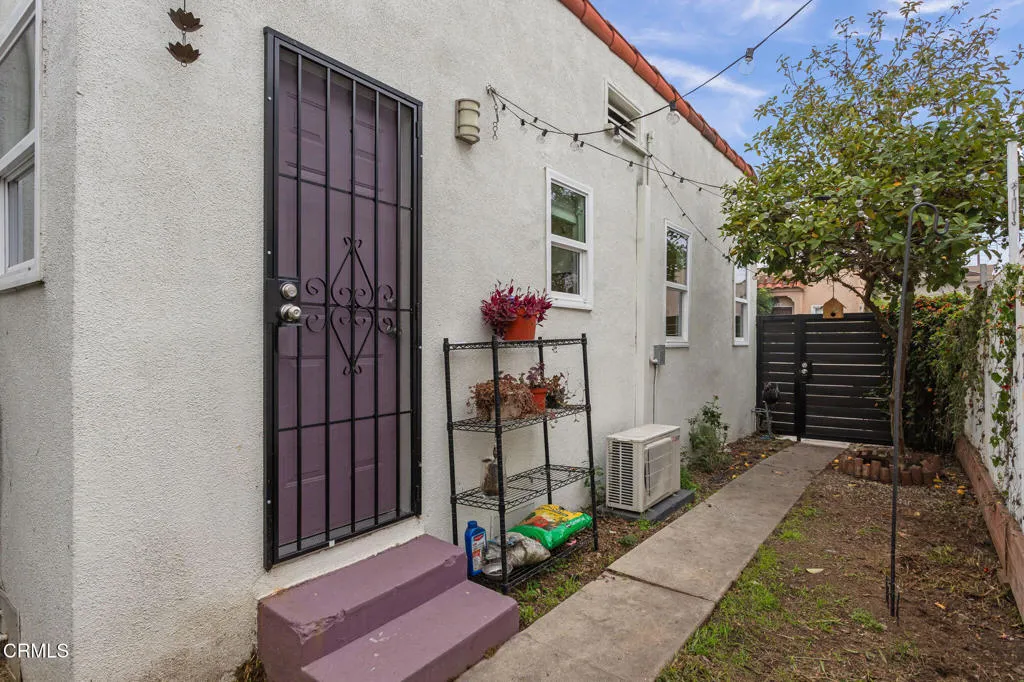 Additional image 30 of 1047 E Brenner Place, Long Beach, CA 90813
