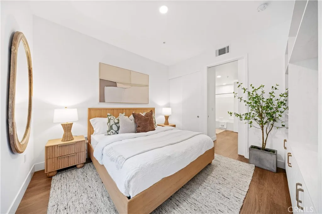 Additional image 55 of 709 E Walnut Street Unit 222, Pasadena, CA 91101