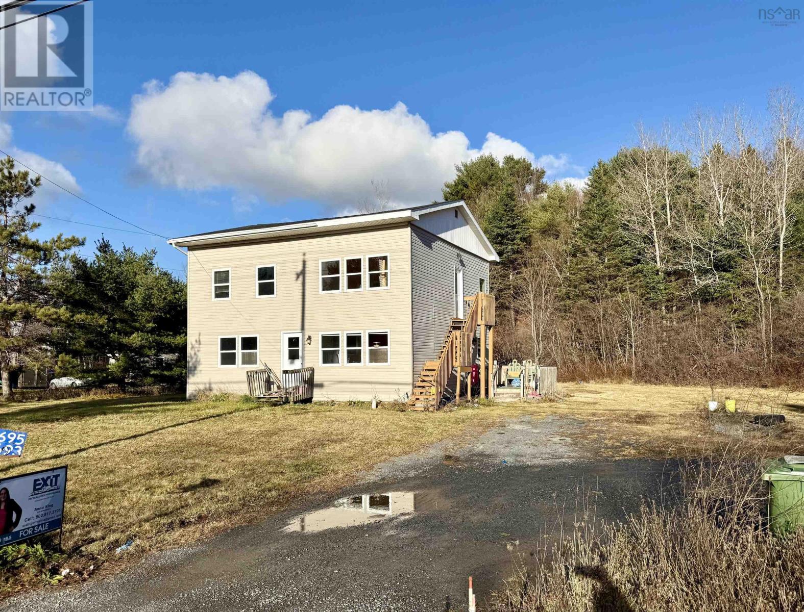 2693 Sackville Drive|Upper Sackville, Nova Scotia B4E3C3