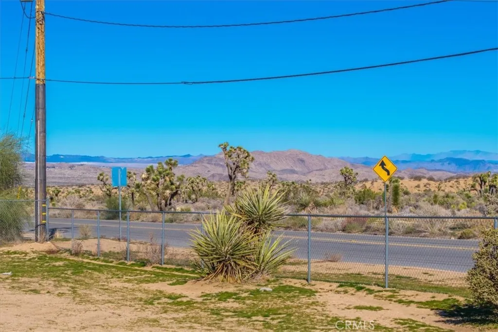 Additional image 122 of 58484 Juarez Drive, Yucca Valley, CA 92284