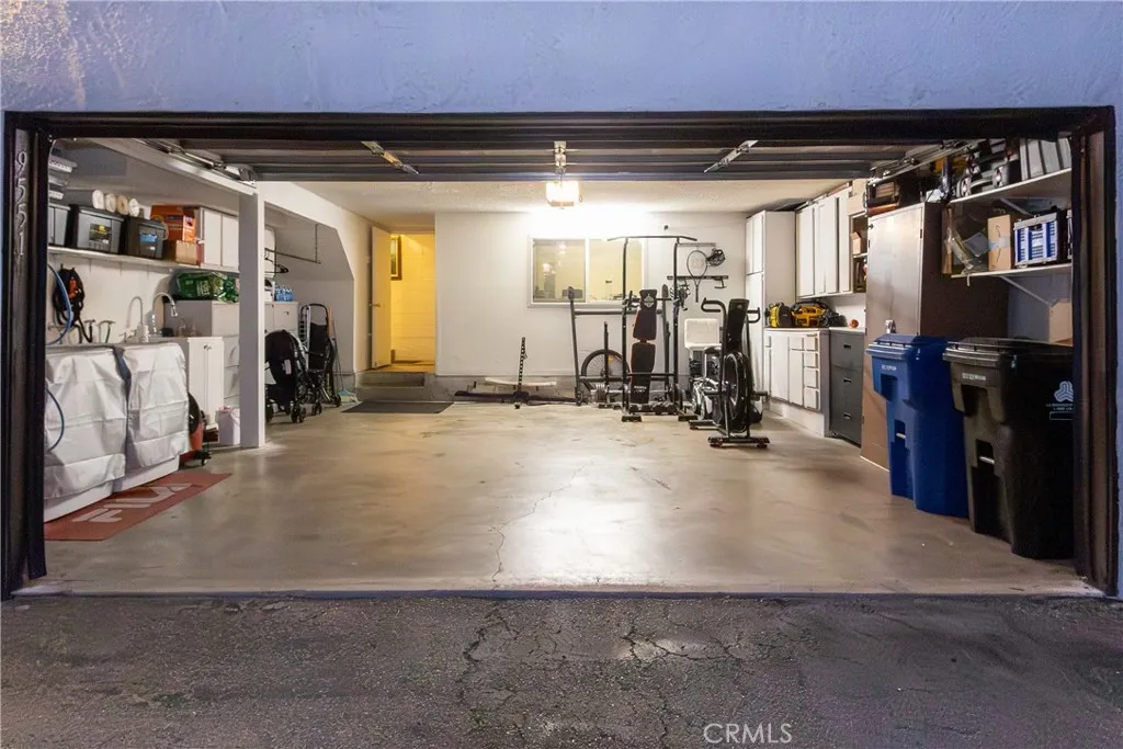 Additional image 21 of 9551 Via Ricardo, Burbank, CA 91504