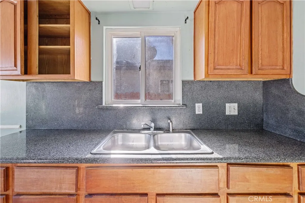 Additional image 29 of 8544 Noble Avenue, North Hills, CA 91343