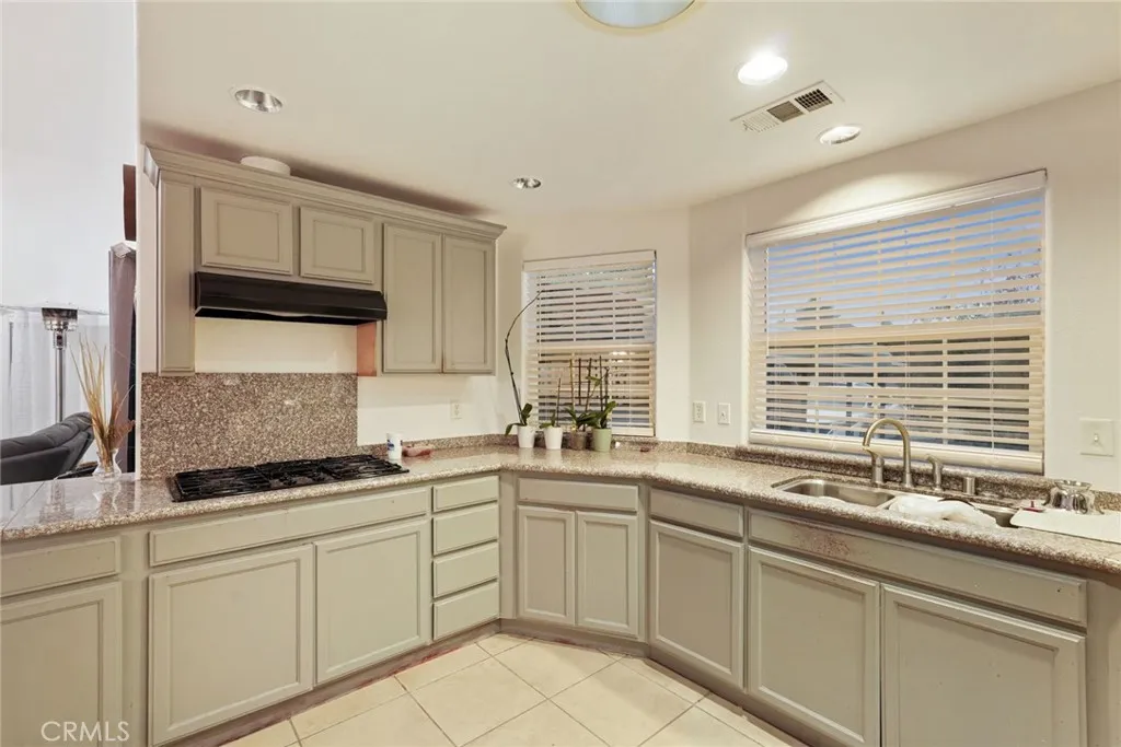 Additional image 21 of 336 E Locust St, Lodi, CA 95240