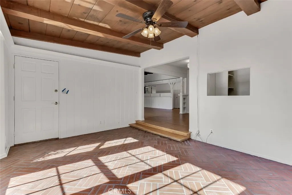 Additional image 13 of 15930 Tuba Street, North Hills, CA 91343