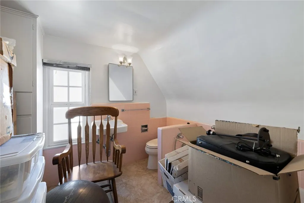 Additional image 121 of 2964 Lombardy Rd, Pasadena, CA 91107