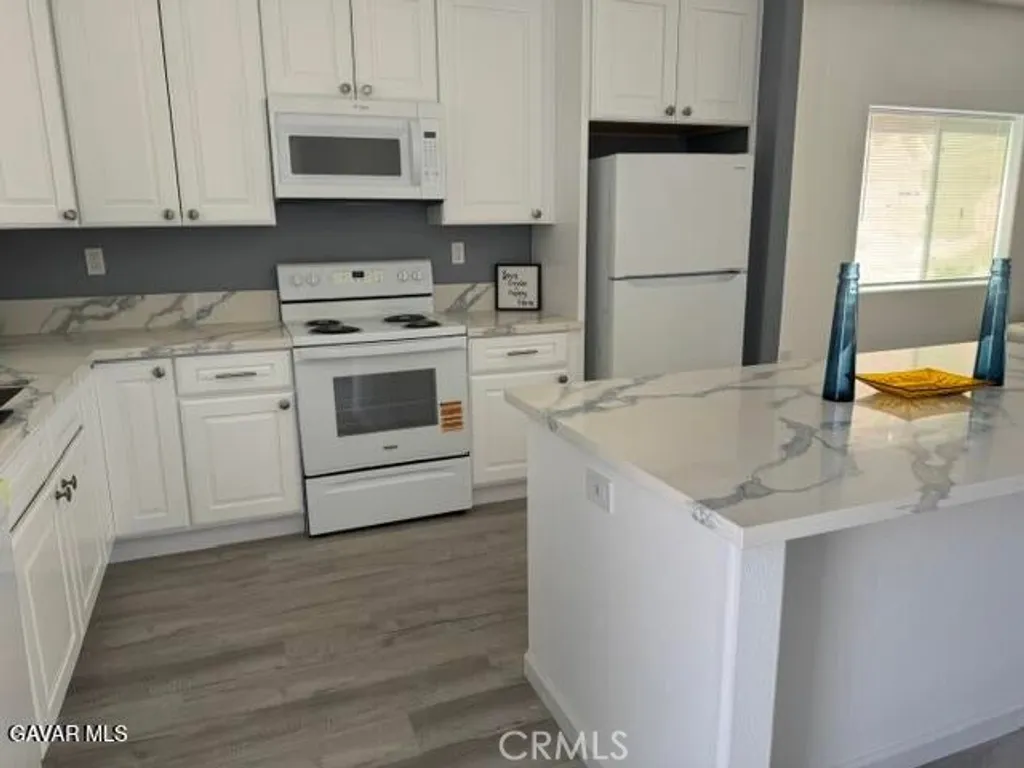 Additional image 17 of 20925 79th Street, California City, CA 93505