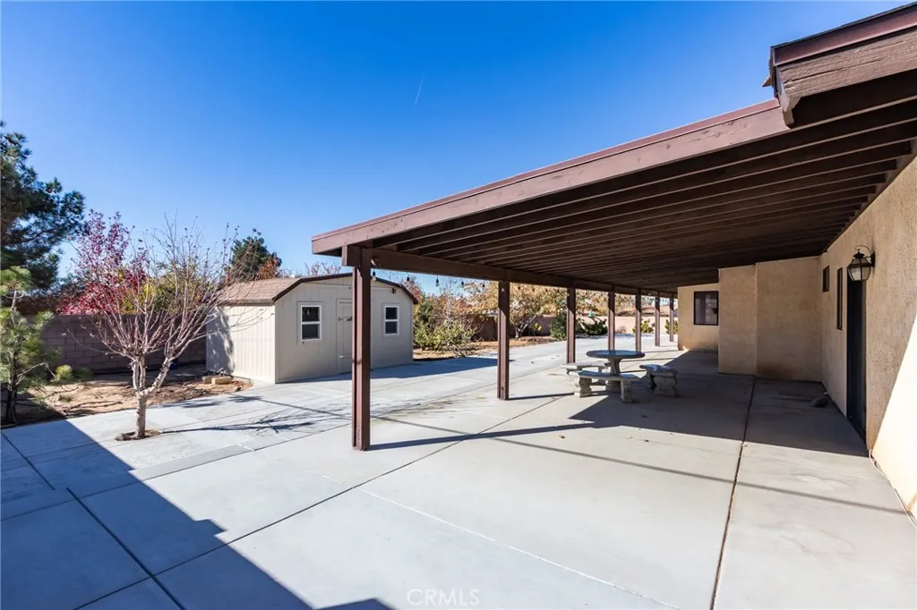 Additional image 76 of 14076 Wawona Road, Apple Valley, CA 92307