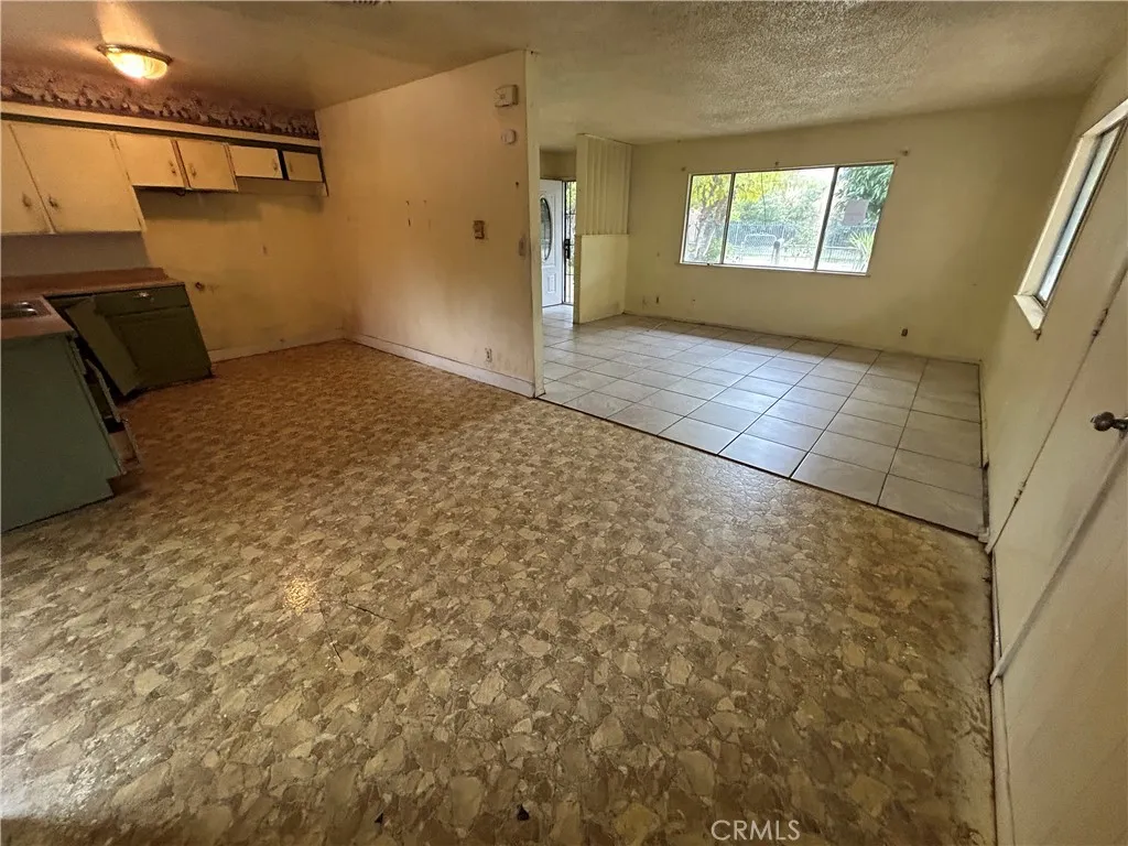 Additional image 33 of 755 H, Parlier, CA 93648