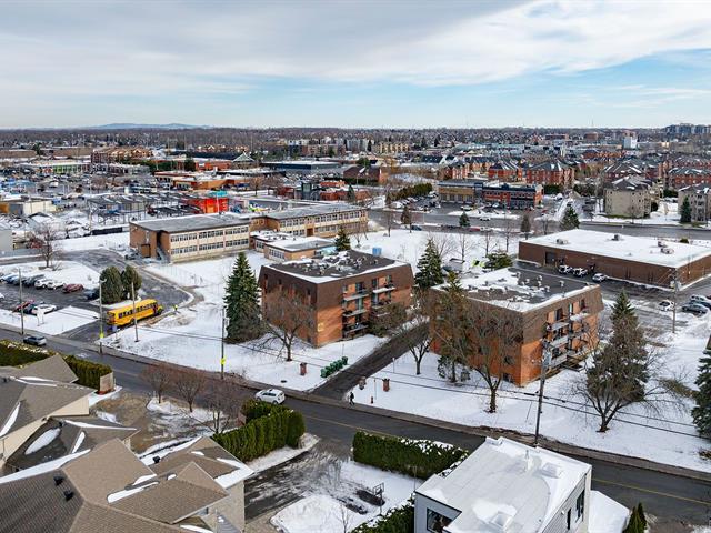 14616-14624 Boul. Gouin O.|Montréal (Pierrefonds-Roxboro), Quebec H9H1B1