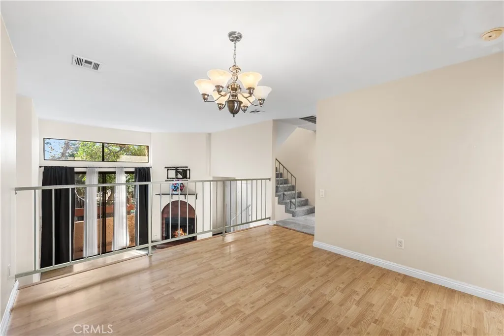 Additional image 12 of 21054 Parthenia Unit 11, Canoga Park, CA 91304