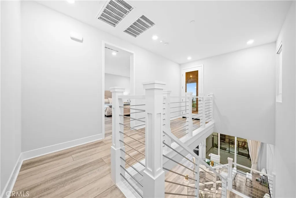 Additional image 20 of 119 Glance, Irvine, CA 92618