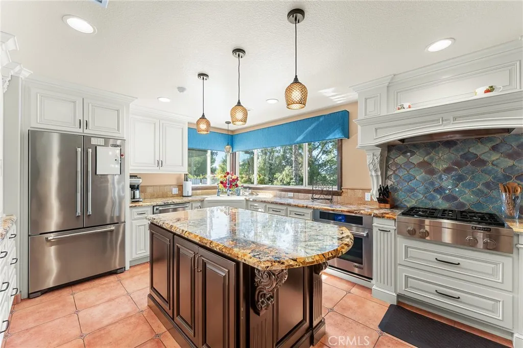 Additional image 9 of 1632 Country Club Drive, Redlands, CA 92373