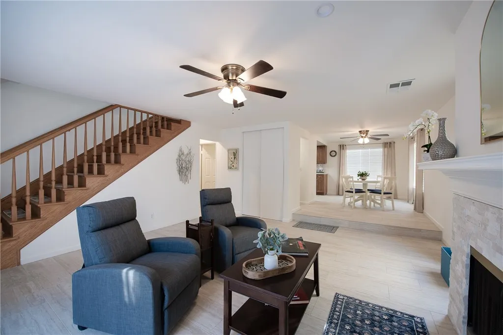 Additional image 2 of 401 W 220th street #49, Carson, CA 90745