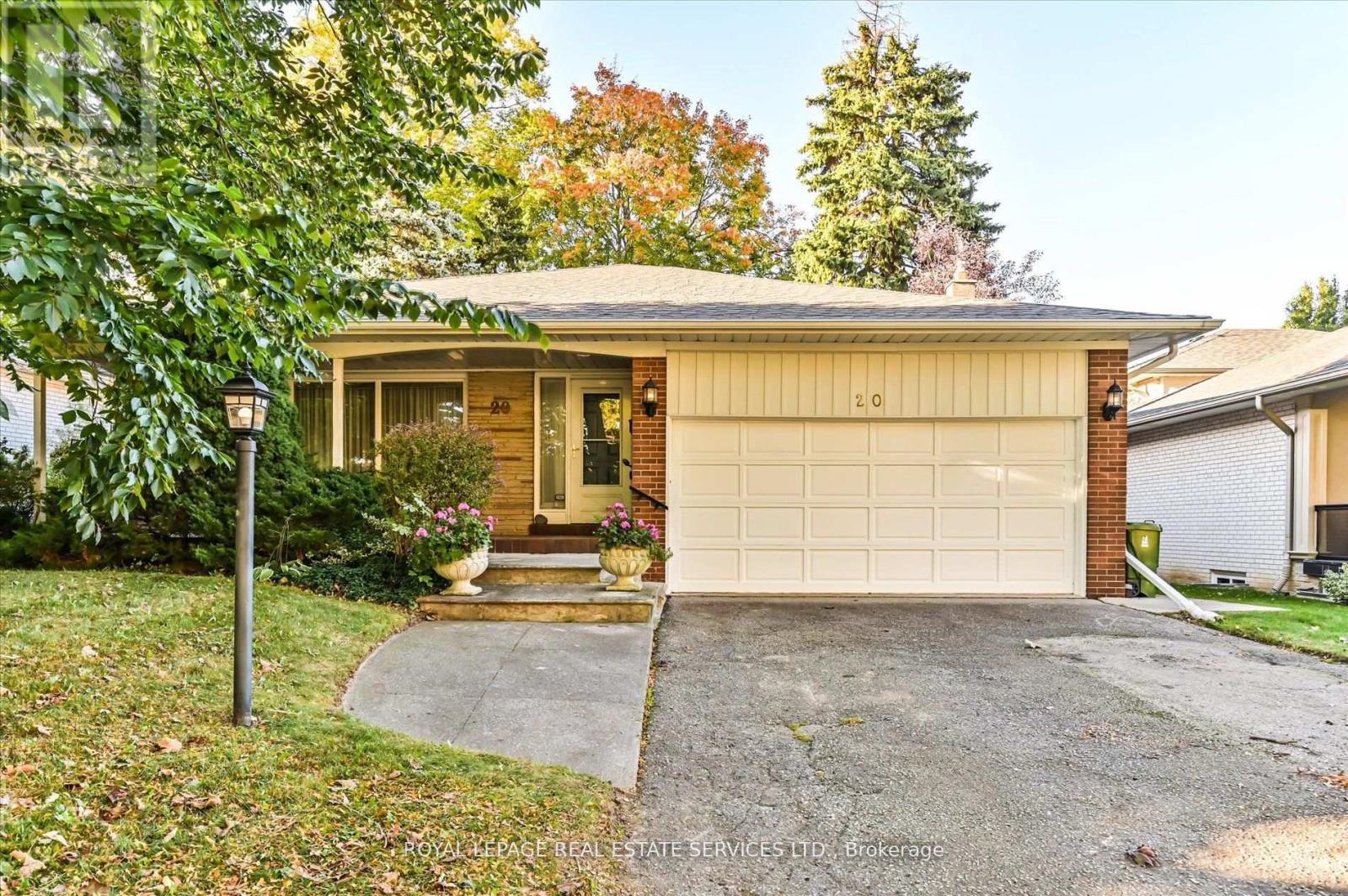 Property image for 20 WIDDICOMBE HILL|Toronto (Willowridge-Martingrove-Richview), Ontario M9R1B3