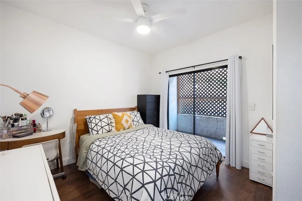 Additional image 32 of 720 W 4th St Unit 110, Long Beach, CA 90802