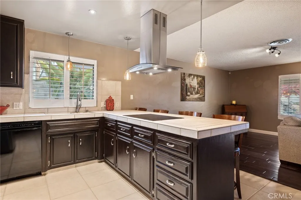 Additional image 63 of 6001 Meadow Glen Way, Bakersfield, CA 93306