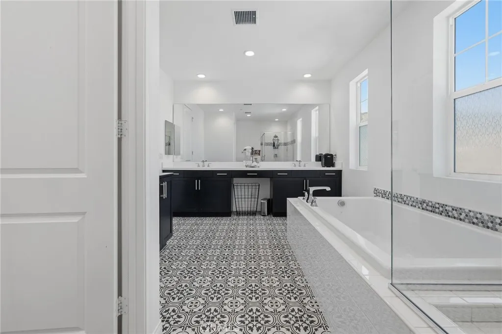 Additional image 46 of 369 Rose St, Fillmore, CA 93015