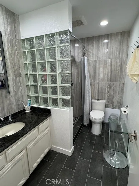 Additional image 54 of 18326 Collins Street Unit F, Tarzana, CA 91356