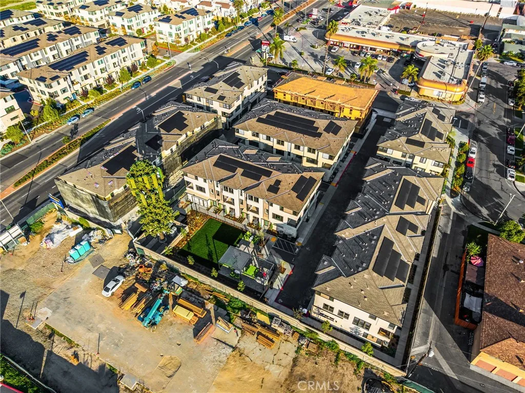 Additional image 120 of 109 S Laxore Street Unit 306, Anaheim, CA 92804