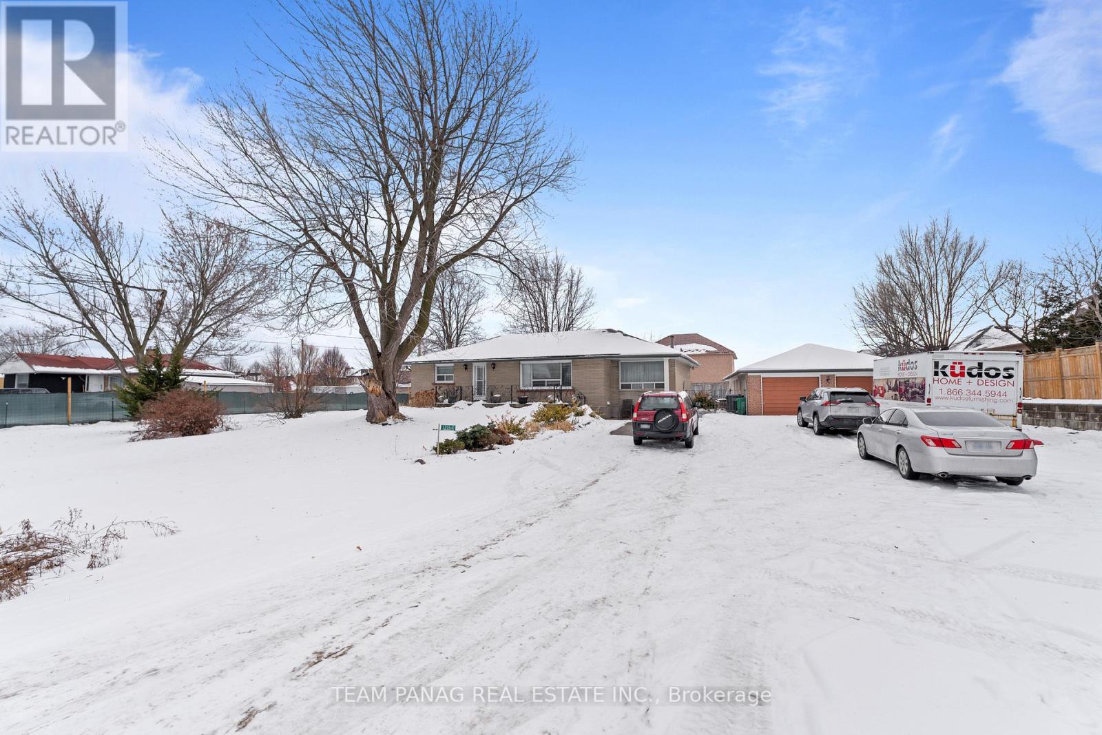 12164 HURONTARIO STREET|Brampton (Snelgrove), Ontario L7A1E6