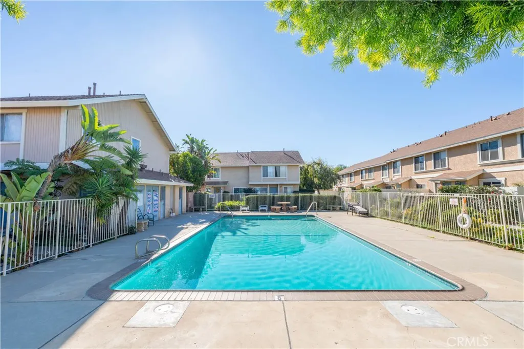 Additional image 66 of 10125 De Soto Unit 45, Chatsworth, CA 91311