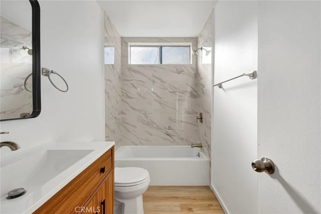 Additional image 33 of 2468 Mohawk St Unit 105, Pasadena, CA 91107